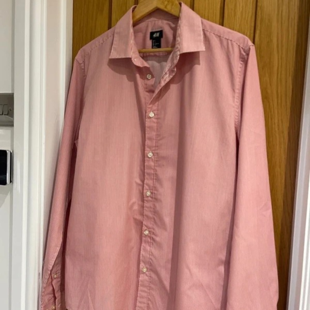 H&M Men's Casual Button Down in Soft Pink